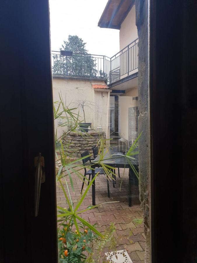 la maison porte bonheur Chantelle Exterior foto